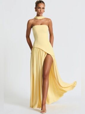 Strapless Pale Yellow High-Slit Evening Dress